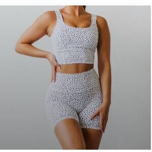 Astoria Activewear Luxe Ignite Set White Speckle Crop XL Bike Shorts XXL